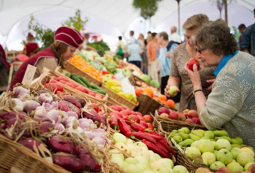 Експерти назвали найбільш популярні овочів та фрукти в Україні
