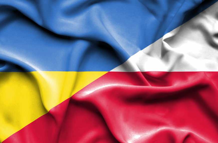 Польща може допомогти Україні в експорті зерна