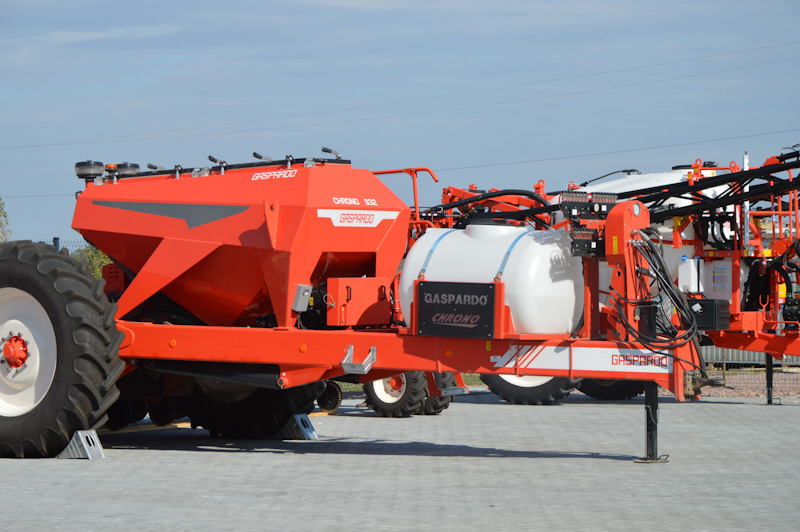 19 20 530 531 AGCO 4