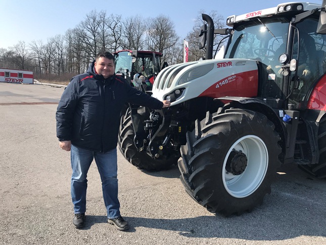 nov 06 03 2018 mriya 3