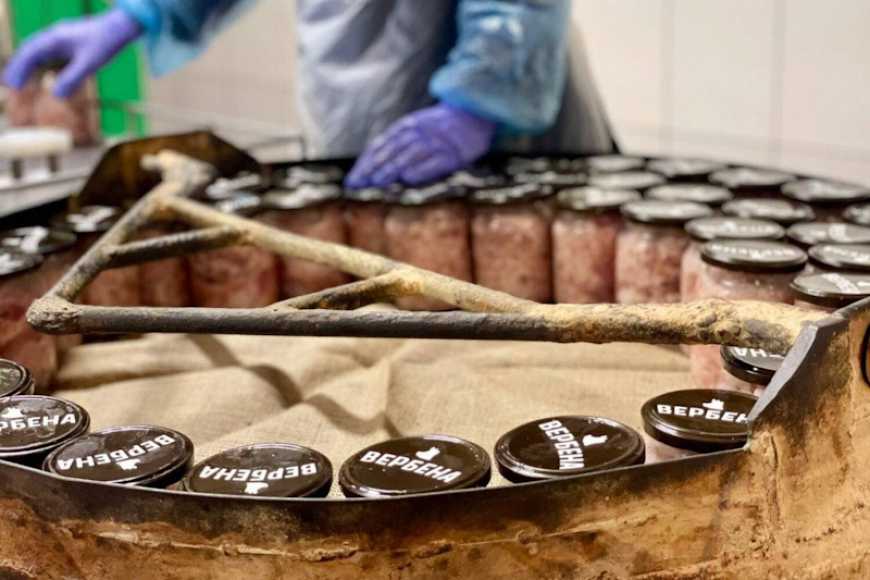 Завдяки гранту виробник консервів на Волині збільшив виробництво на 40%