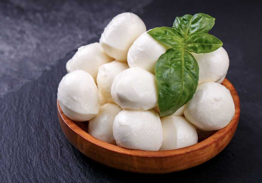 В Україні спостерігається бум на витяжні сири моцарела та буррата