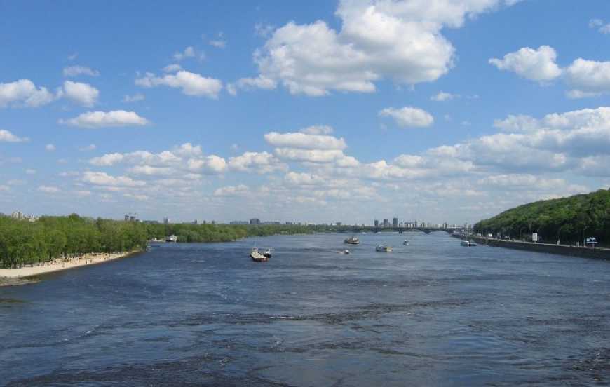 Україна зможе возити вантажі річками після прийняття нового закону