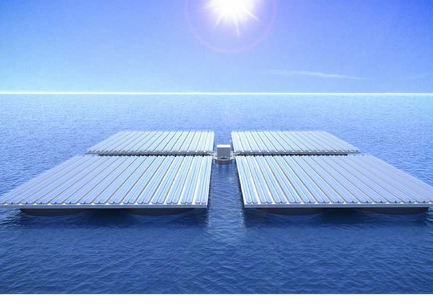 Голландці будуватимуть першу в світі сонячну станцію, що плаватиме в морі