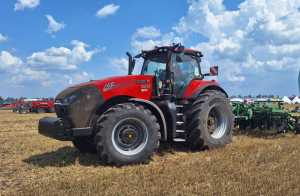 Трактор без слабких місць!