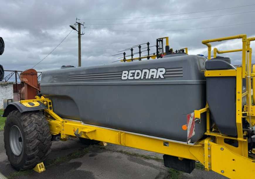BEDNAR розпочав продажі бункерів для рідких добрив BEDNAR FERTI-TANK