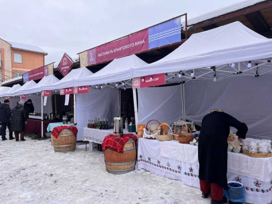 Фестиваль крафтового вина пройшов у Мукачеві