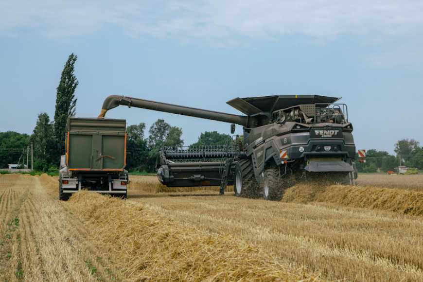 Із комбайном Fendt Ideal можна збирати 300 т зерна за зміну
