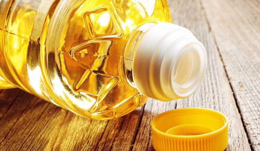 В Україні планують запровадити регулювання цін на соняшникову олію та хліб