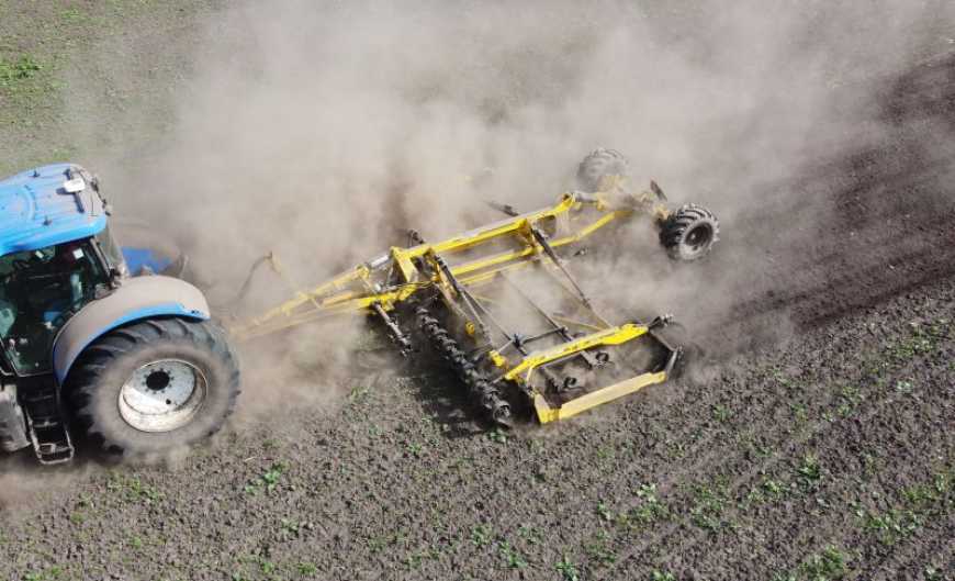 Як підготувати поле до посіву: досвід із компакторами SWIFTER