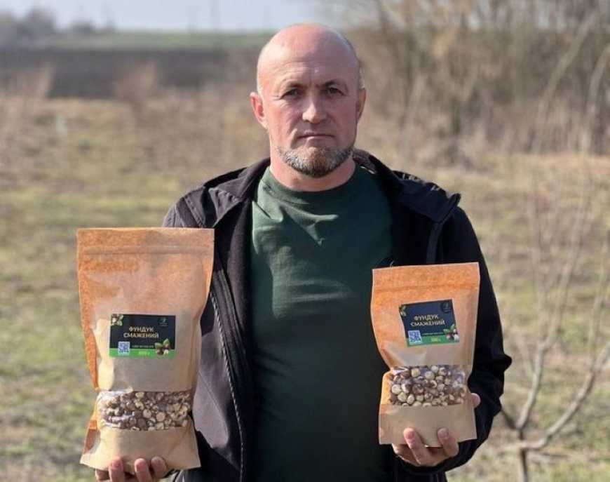 На Житомирщині ветеран розвиває горіховий бізнес
