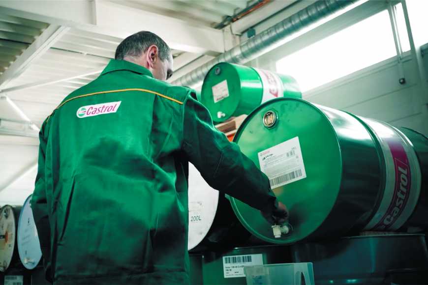 Випробування оливи Castrol: збільшення інтервалу ТО на 60%