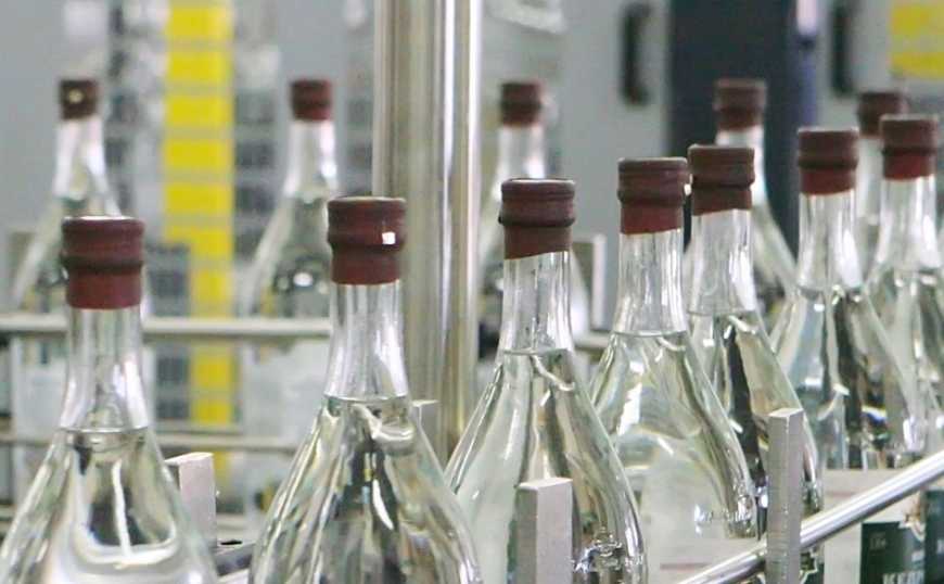 Депутати скасували державну монополію на виробництво спирту