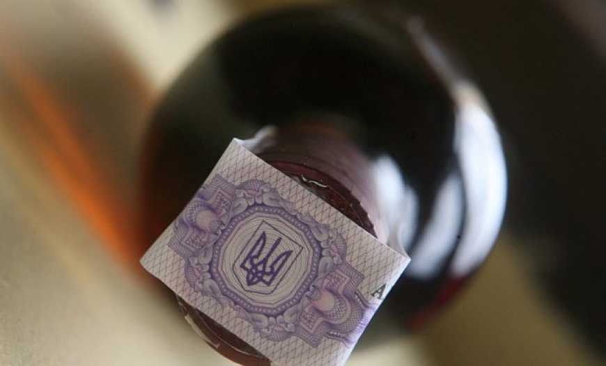 В Україні скасують акцизні марки для вина
