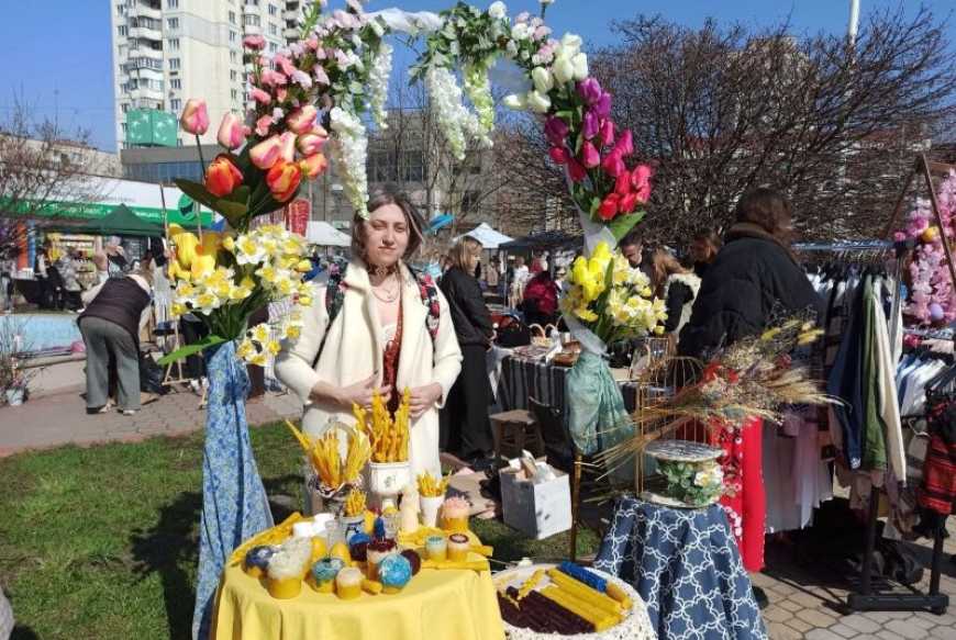 У Хмельницькому відбувся ярмарок &laquo;Великодній Крафт&raquo;