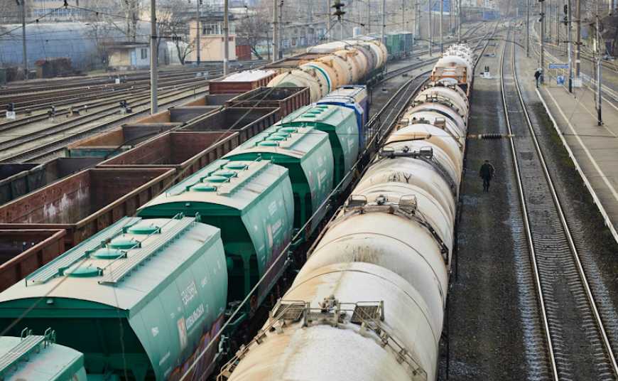 Укрзалізниця знизила вартість оренди рухомого складу