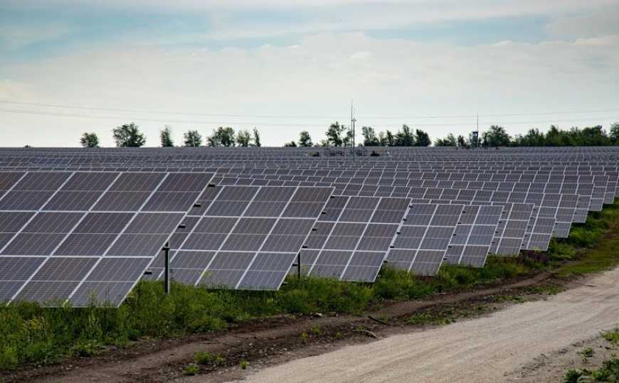 На Дніпропетровщині запрацювала сонячна станція потужністю 20 МВт