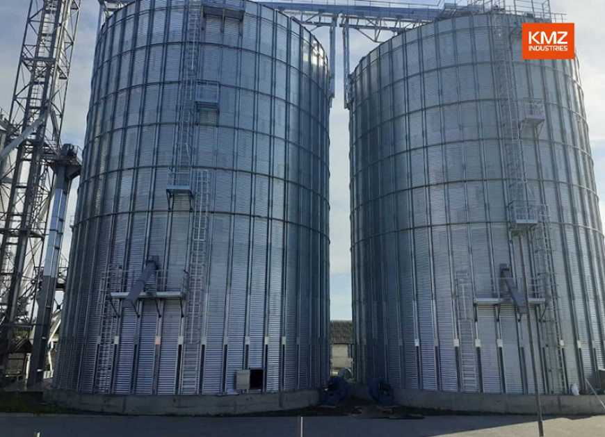 KMZ Industries завершив монтаж перших силосів із бічним вивантаженням