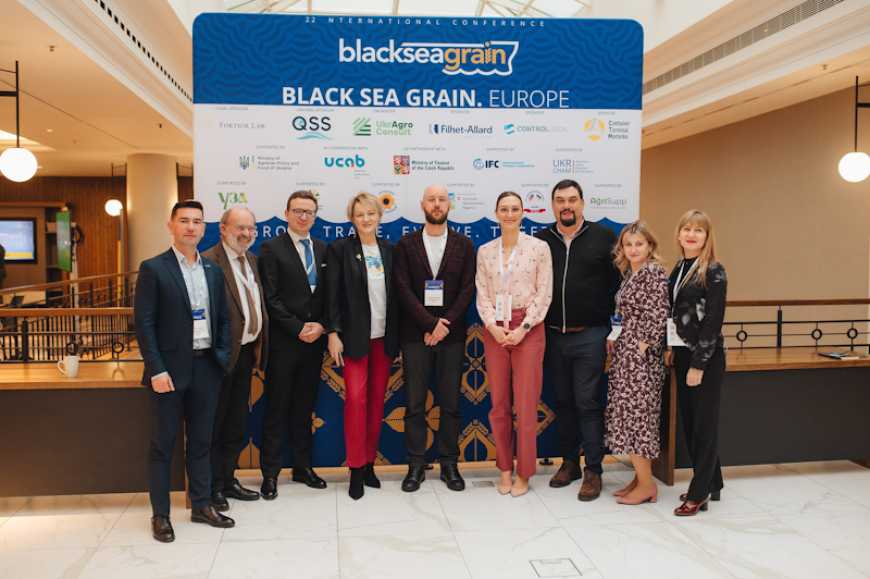 Agrifood. Стратегії виробництва та переробки у відповідь на виклики мінливого світу
