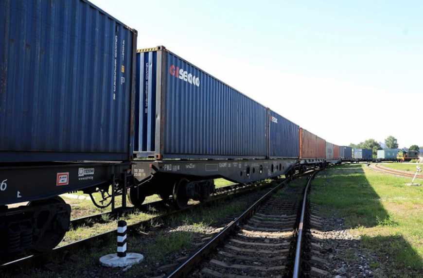 АТ «Укрзалізниця» прийняла перший контейнерний поїзд з Китаю