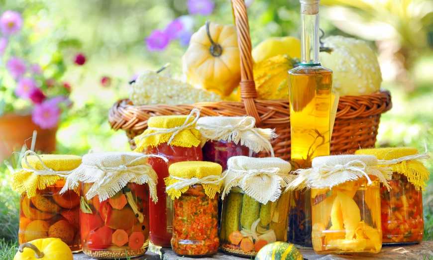 77% українців не можуть обійтися взимку без консервації