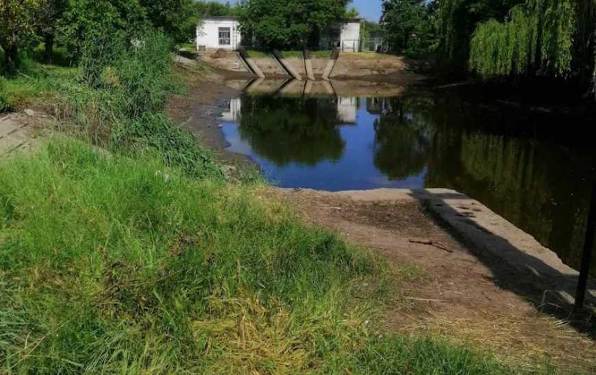 Понад 1 100 кілометрів меліоративних каналів в Україні залишились без води