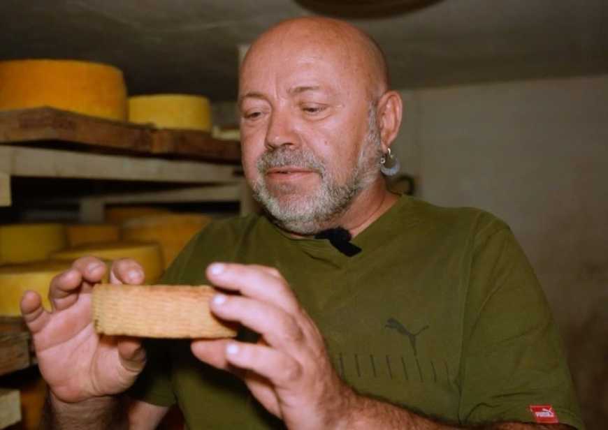 На Одещині ветеран ЗСУ заснував крафтову сироварню