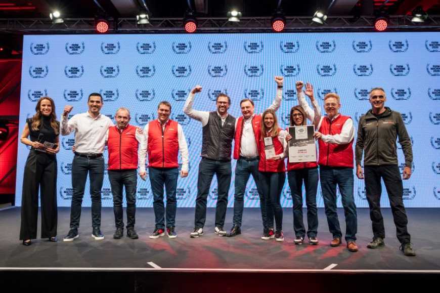 Case IH Optum 440 визнаний «Трактором середньо-великого класу» в номінації «Сільськогосподарська машина року»