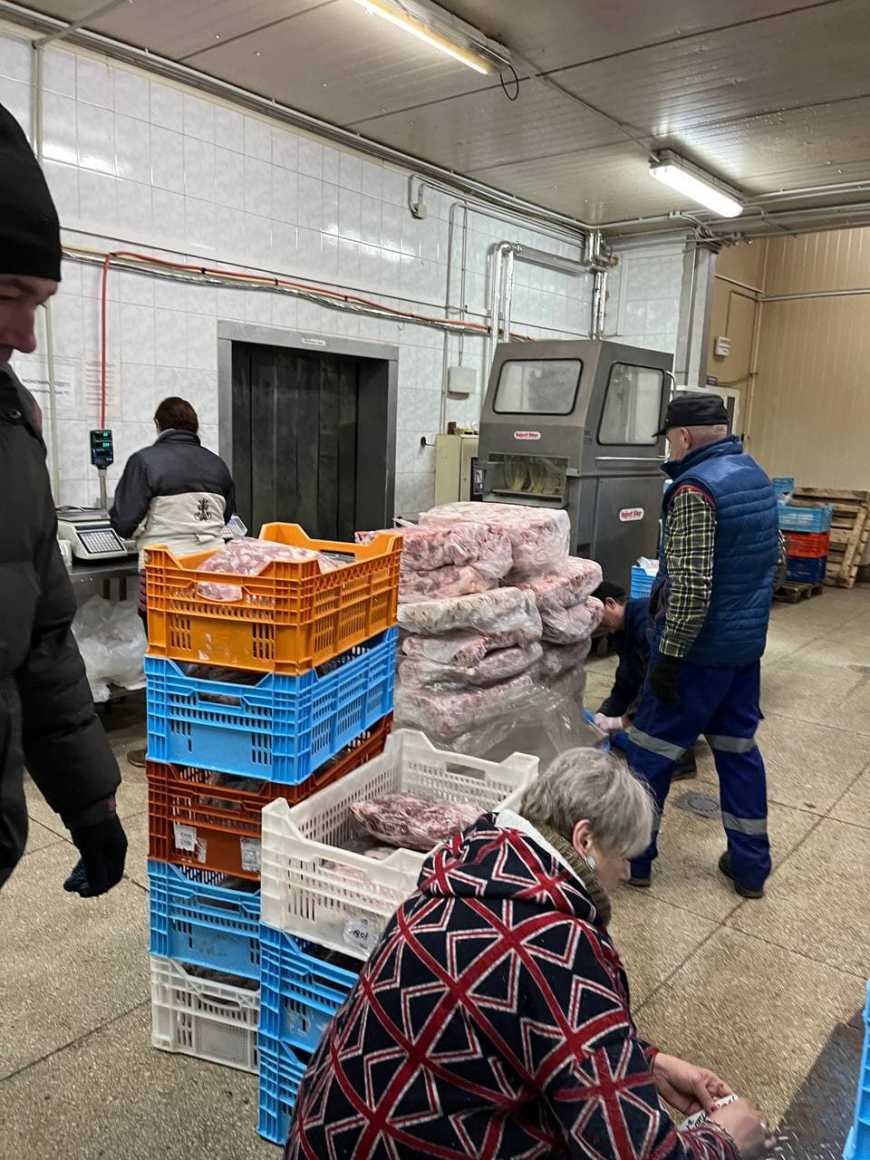 KSG Agro передав понад 10 тонн свинини для потреб ЗСУ та медустанов Дніпропетровщини
