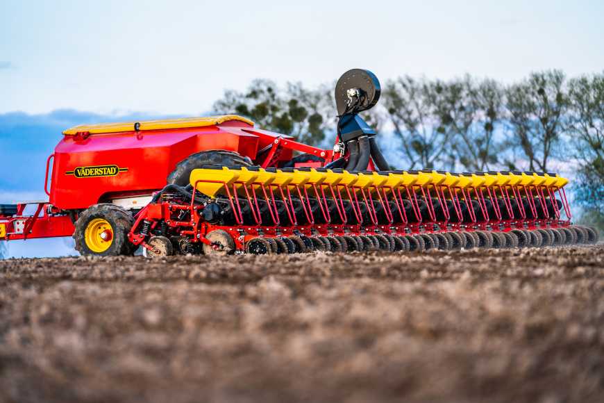 Компанія Väderstad презентує нову модель сівалки Tempo L 24