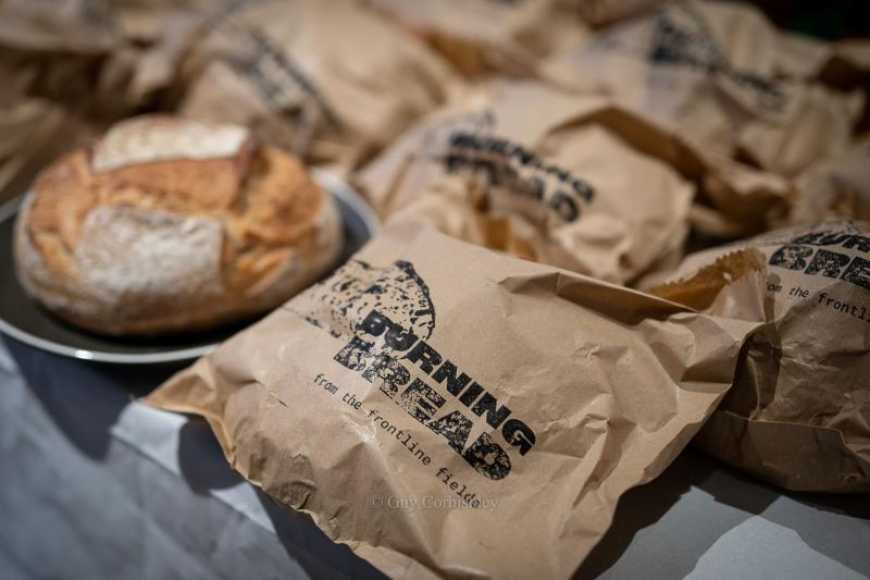 &laquo;Запеклий хліб із прифронтових полів&raquo;: як проект допомагає говорити про Україну у світі та підтримувати військових