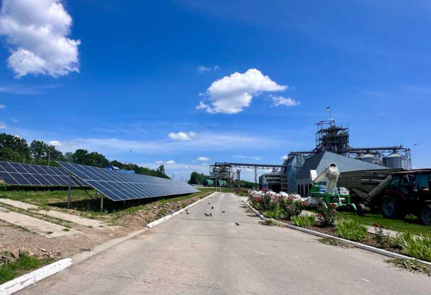 На Вінниччині на базі елеватора побудували сонячну електростанцію