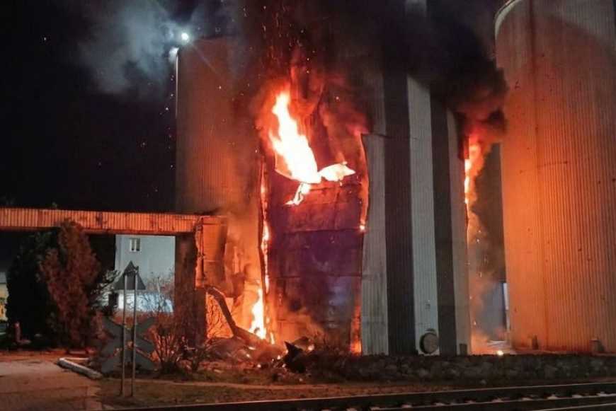 У різдвяну ніч пошкоджено Іллічівський олійножировий комбінат